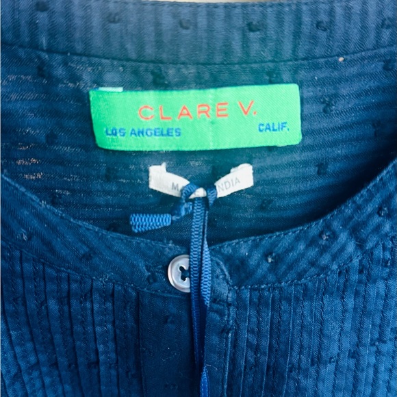 New Clare V. Le Tux Swiss Dots Pintuck Blouse M - Picture 4 of 5